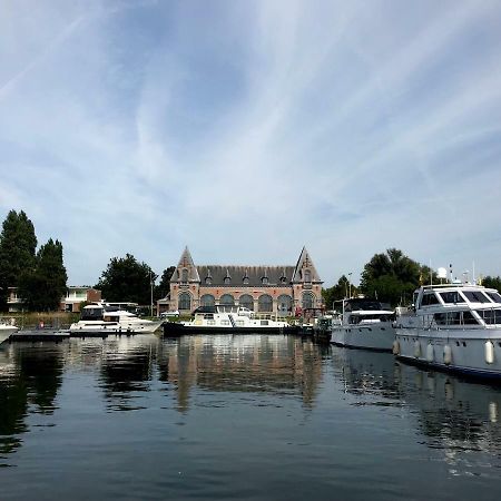 B&B Tolkantoor Zelzate Exteriör bild