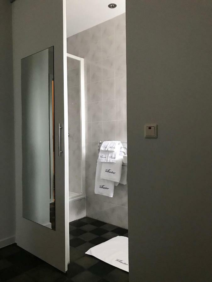 B&B Tolkantoor Zelzate Exteriör bild
